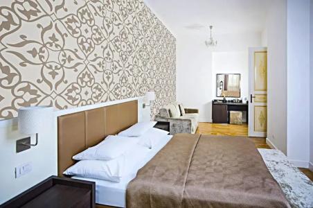 Deminka Palace - 46