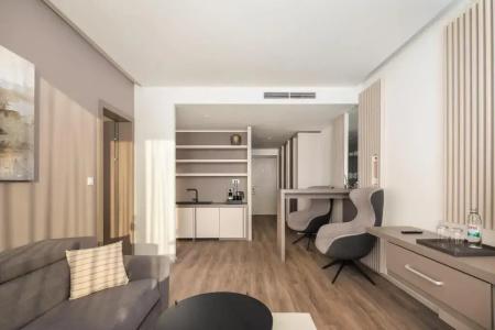 Aminess Laurel Khalani - 145