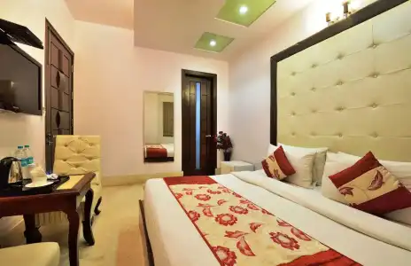 Taksh Inn - 25