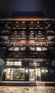 Jellybean The Blocks Hostel Sukhumvit 10 - 17