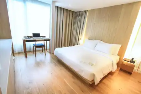 Balcony Seaside Sriracha & Serviced Apartments (SHA Extra Plus) - 153