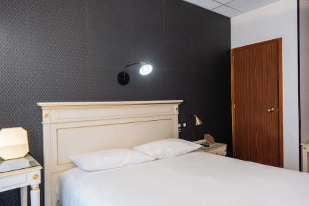 Contact Hôtel des Deux Moulins Limoges - Proche de la gare - 35