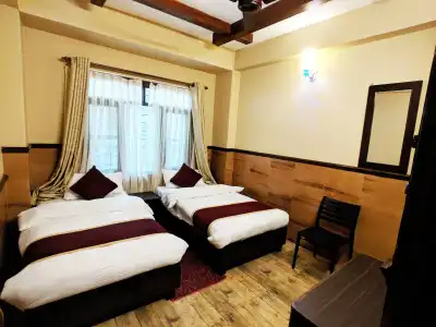 Forest Lake Backpackers' Hostel - 2