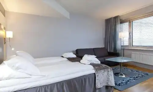 Thon Lillestrøm - 35