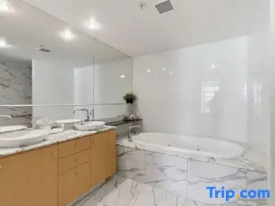 Aria Apartments - 167
