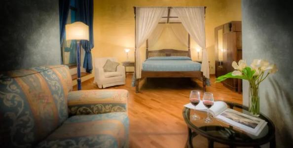 Torre Guelfa Palazzo Acciaiuoli - 63