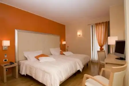 MYSWEETPLACE - Largo Europa Apartments - 7