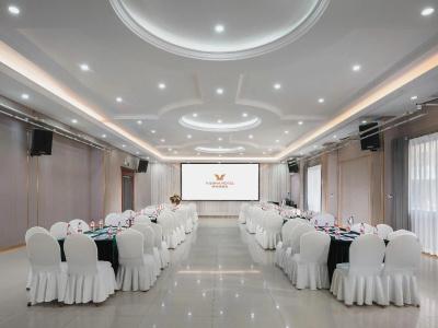 Vienna Huizhou Zhongxin - 15