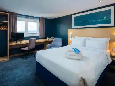 Travelodge London Park Royal - 35