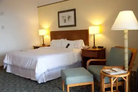 OUTRIGGER Kona Resort and Spa - 2