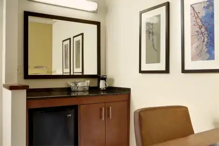 Hyatt Place West Palm Beach/Downtown - 4