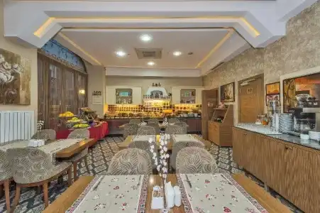 Azzap Galata - 22