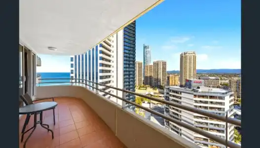 Zenith Ocean Front Apartments - 92
