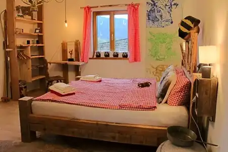 Zur glücklichen Kuh - 33