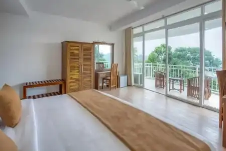 Sandriana Lake View - 5