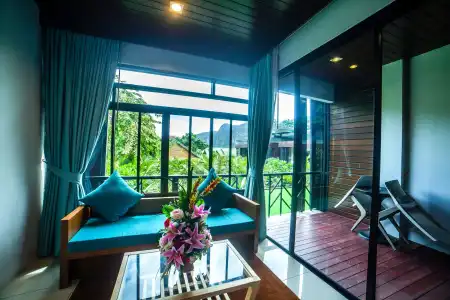 Phi Phi Don Chukit Resort - 22
