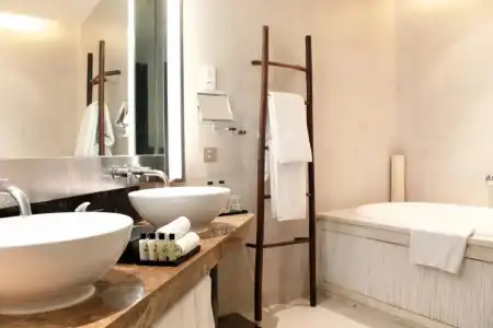 InterContinental Hanoi Westlake by IHG - 64