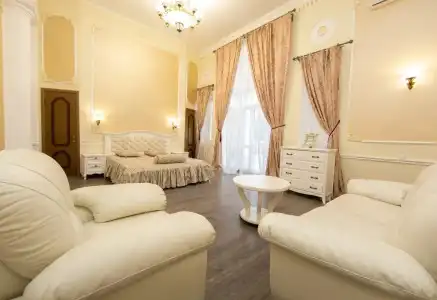 Romanova Park-otel - 3