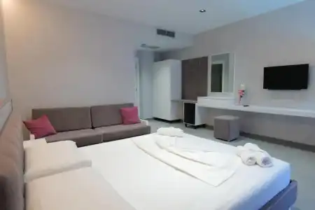 Angel Saranda Palace - 65