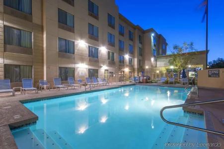 Hampton Inn Phoenix-Airport North - 15
