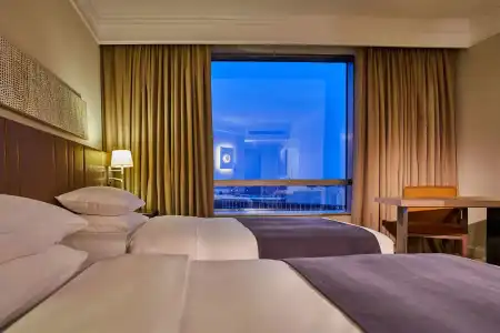 Hyatt Regency - 5