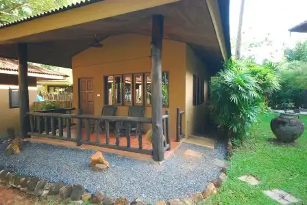 Melina's Beach Front Bungalow - 86