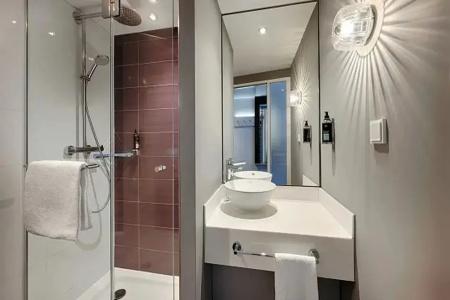 Premier Inn Berlin City Centre - 9