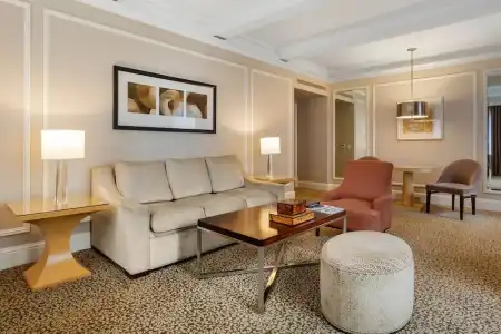 Omni Berkshire Place - 65