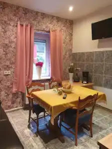 Waldund Restaurants Lemberg - 136