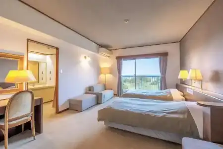 Coral Palms - 36