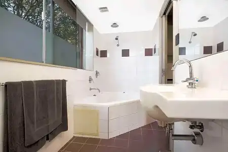 Comfort Inn On Raglan - 79
