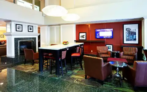Hampton Inn by Hilton Ottawa - 25