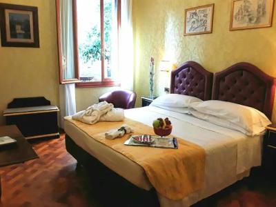 Pensione Accademia - Villa Maravege - 37