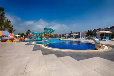 Wonasis Resort & Aqua - 12