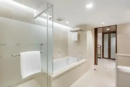 Pathumwan Princess - 12