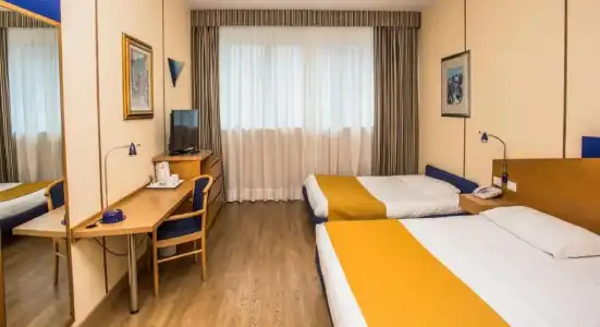 Express Aosta East - 75