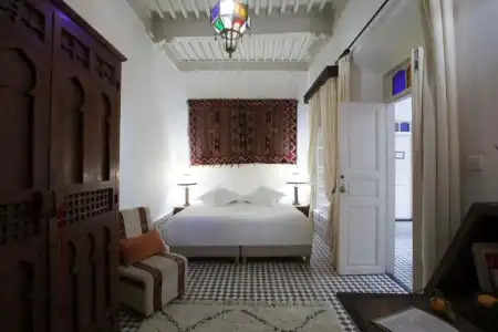 Riad  Emotion - 63