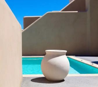 Voreina Gallery Suites - 103