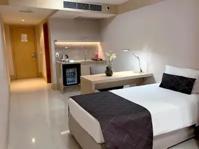 Cullinan Hplus Premium - 136