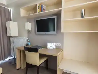BONNOX Boardinghouse & - 46