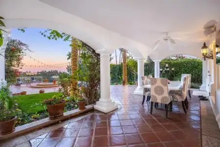 The Stradella Court Mansion - 21