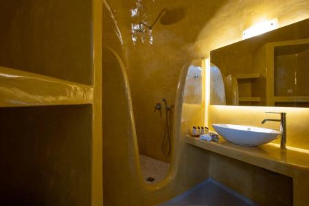 Santoterra Antigua Suites - 57