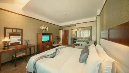 Lijiang Huama - 69