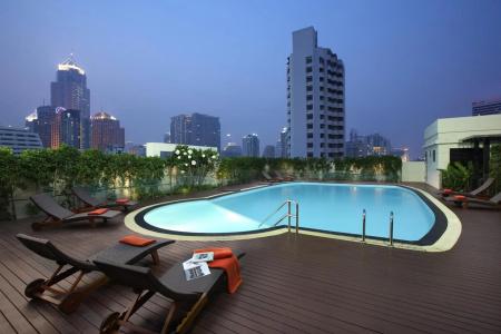 Lohas Residences Sukhumvit - 17
