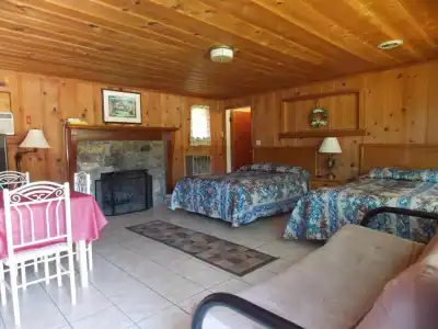 Clarketon Motel - Maggie Valley - 12