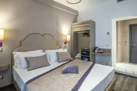 Colonna Suite del Corso - 33
