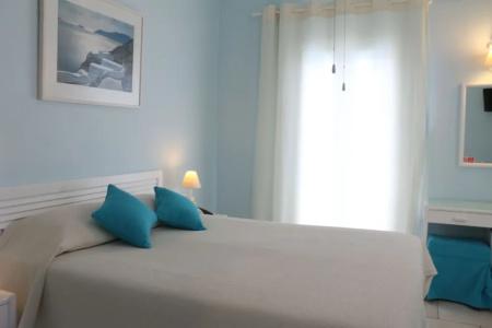 Spiros & Hiroko - Adults Only - 21