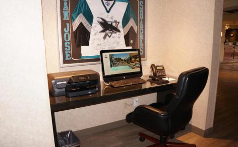 Maple Tree Inn - 6