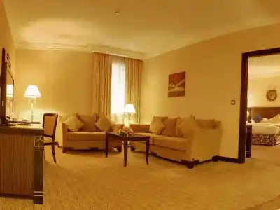 Sharjah Palace - 2