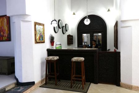 Tausi Palace - 1